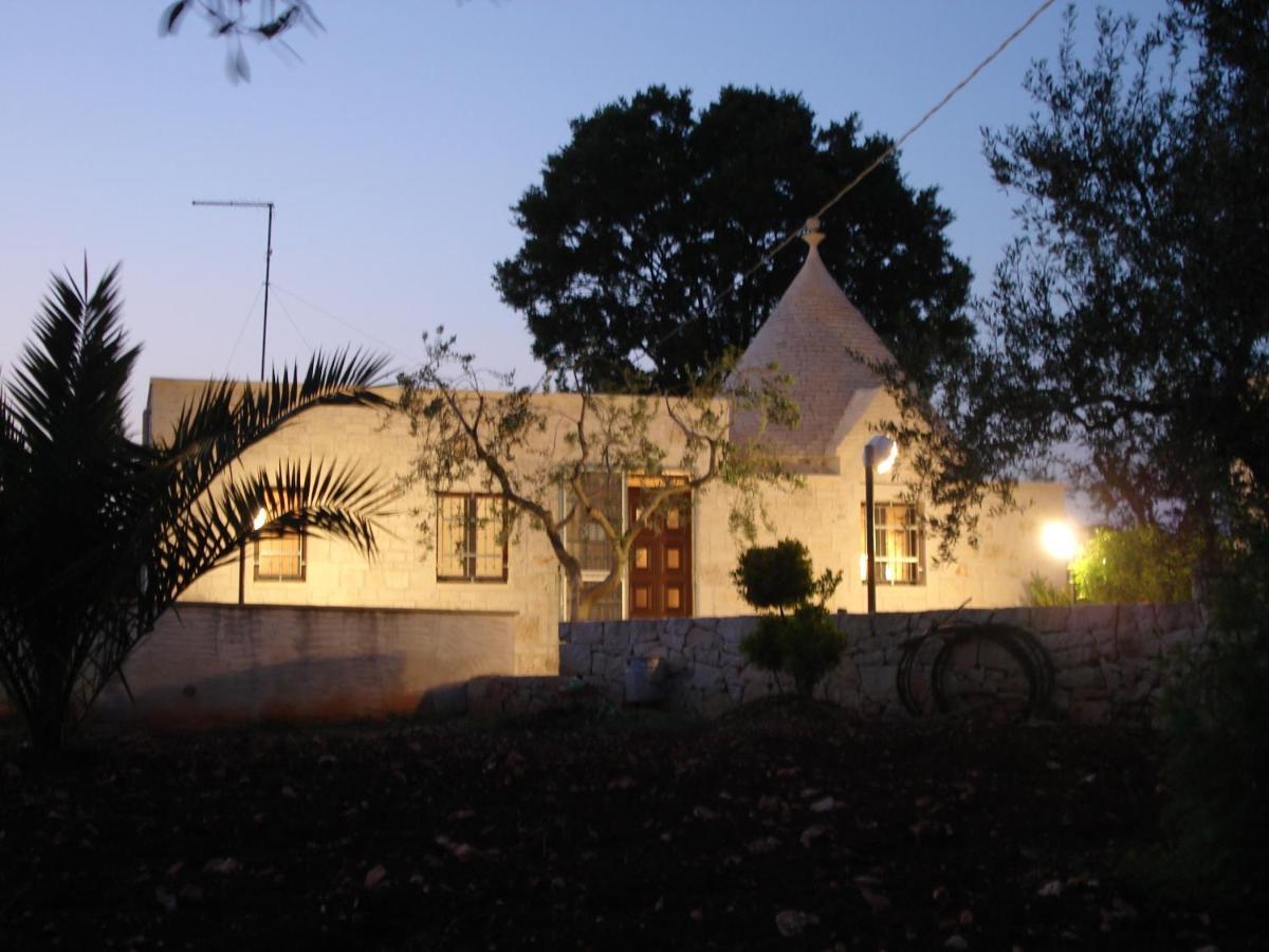 הוילה צ'יסטרנינו Trullo Salamina חדר תמונה