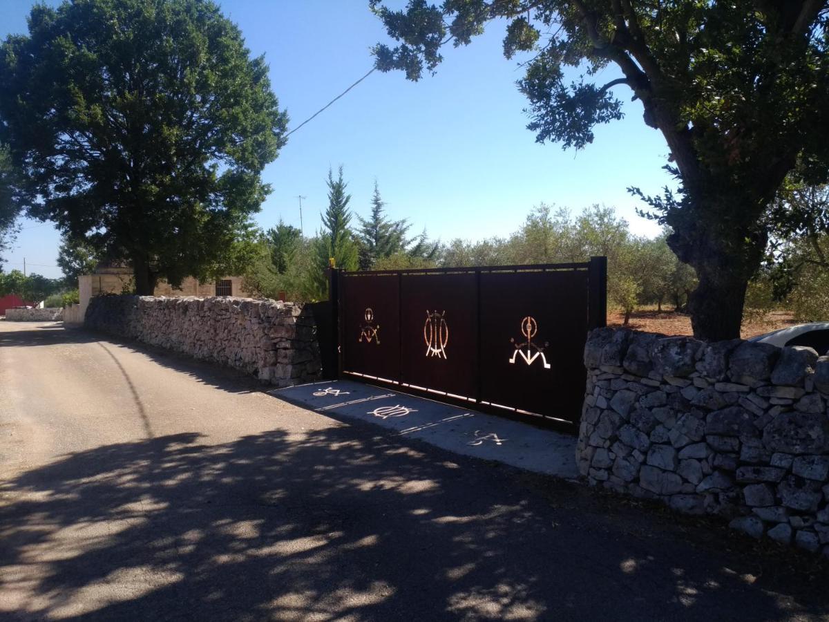 הוילה צ'יסטרנינו Trullo Salamina מראה חיצוני תמונה