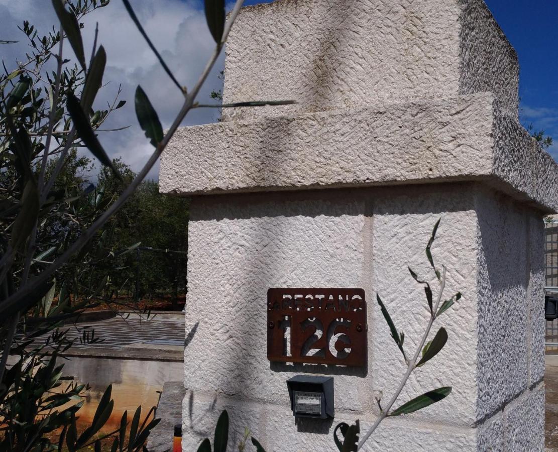 הוילה צ'יסטרנינו Trullo Salamina מראה חיצוני תמונה
