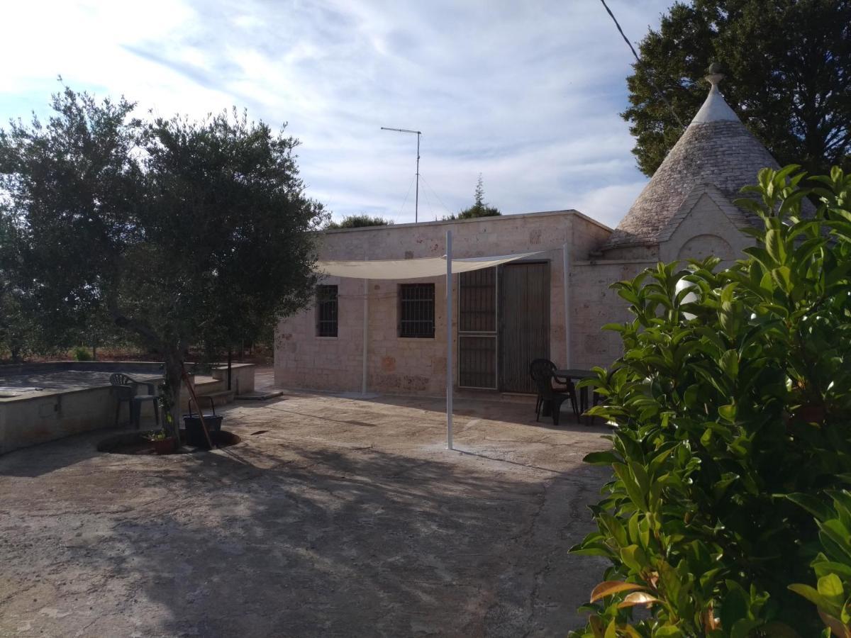 הוילה צ'יסטרנינו Trullo Salamina מראה חיצוני תמונה