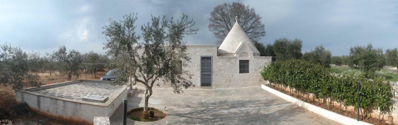 הוילה צ'יסטרנינו Trullo Salamina מראה חיצוני תמונה